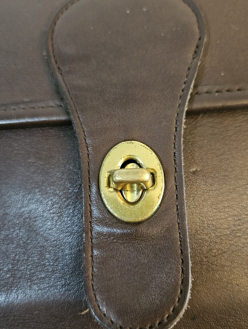 Vintage Coach Mahogany Brown Station Bag 1999 Top Handle Cross Body Made in USA - Picture 6 of 14